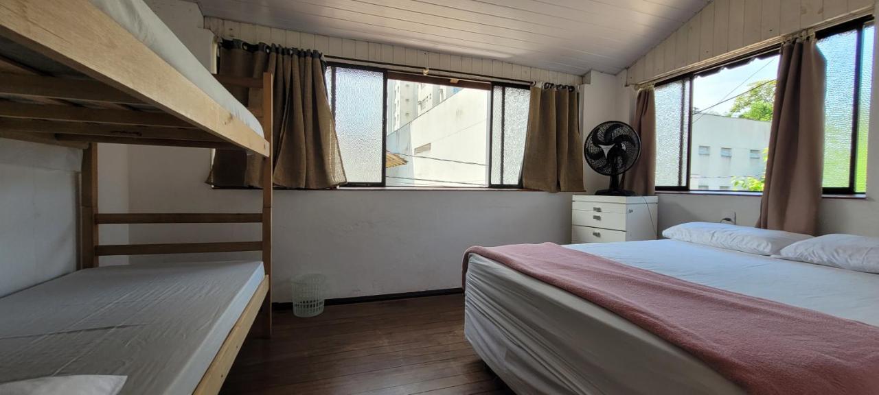 בלומנאו Hostel Rota Do Vale מראה חיצוני תמונה